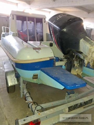 Łódź HARPUN 550 z silnikiem zaburtowym Mercury 115 ELPTO (moc 86 kW) na p-pie 2-os. Niewiadów 